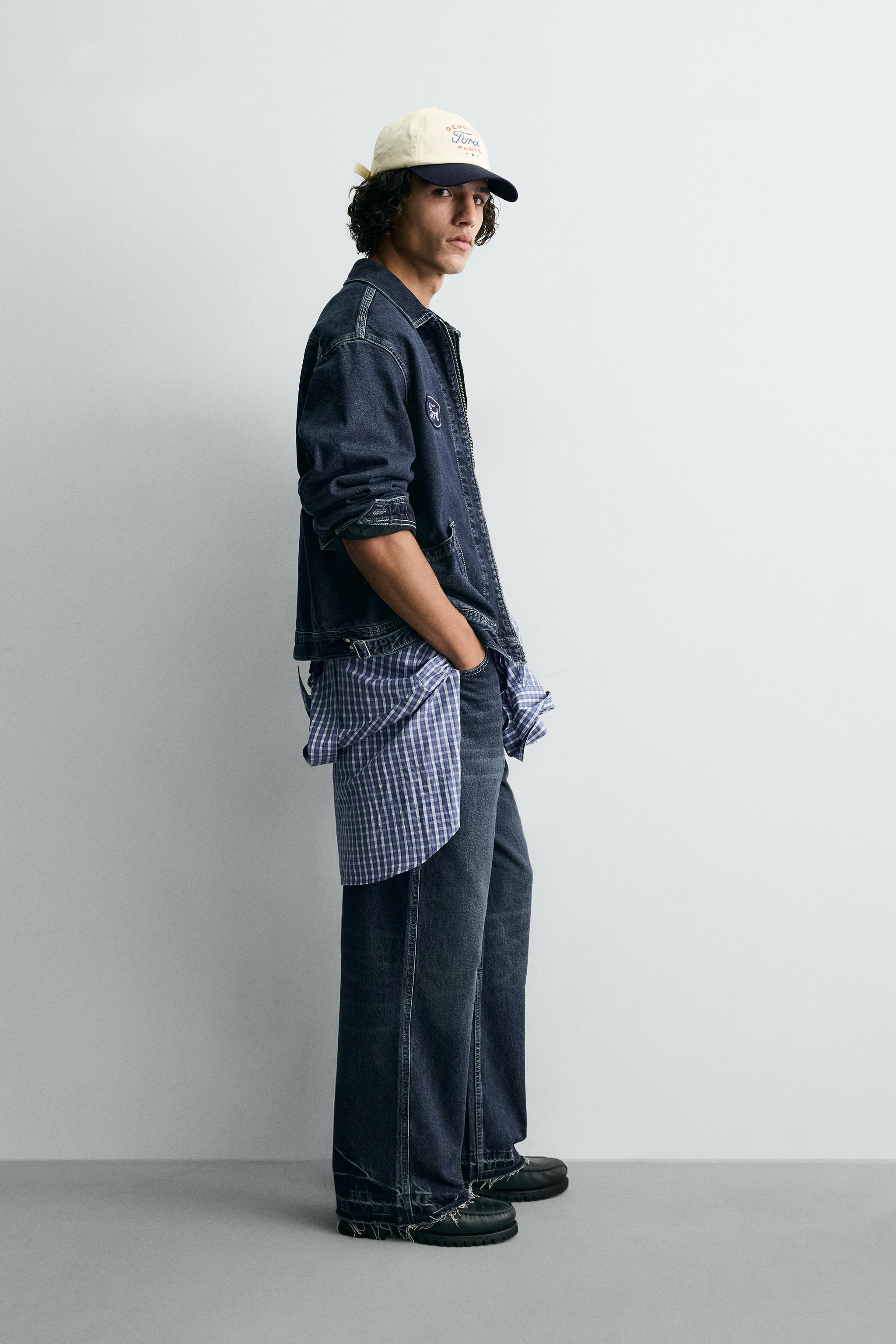 RELAXED FIT JEANS WITH FORD © PATCH
